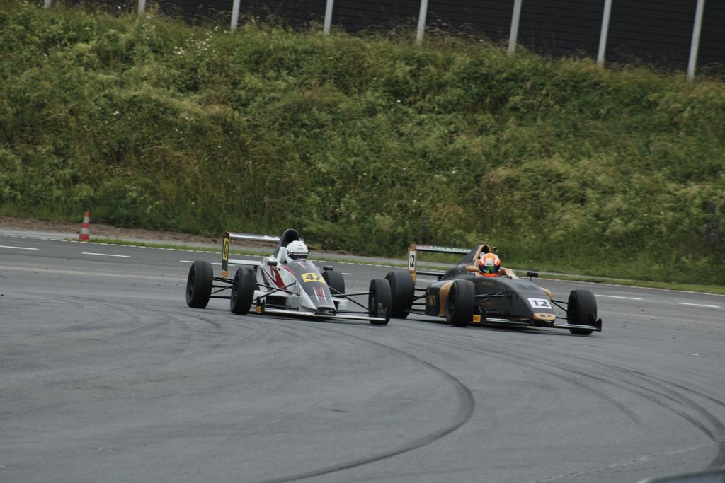 Mads Hoe og Magnus Pedersen
(Foto: Motorsporten.dk)